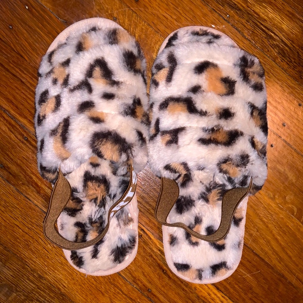 Cheetah Slide-on Slippers